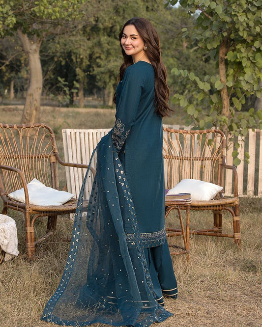 Coco 1085 – Embroidered Lawn Airjet 3PC Suit with Organza Dupatta | Summer Collection 2025
